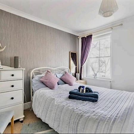 The Mews - Less Than 1Km To City Centre - Stadium - Castle - 10 Min Walk Cardiff Exterior photo